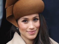 Nosiła je podczas świąt z rodziną królewską. Wpadka czy hit?