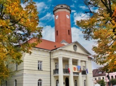 Samorząd chce nagradzać narodziny dzieci. Koło szykuje własne „becikowe”