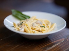 Jednolite żywienie w szpitalach od 1 stycznia 2026. Koniec pilotażu programu „Dobry posiłek w szpitalu”