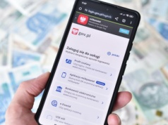 Nowa opcja w mObywatelu. Tusk: To bardzo poważny krok