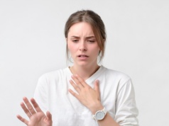 Półmaraton dla strun głosowych. Jak powinna wyglądać regeneracja po infekcji?