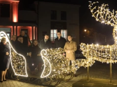 Wysokie Mazowieckie w świątecznym wydaniu. Nowa atrakcja przed Miejskim Ośrodkiem Kultury