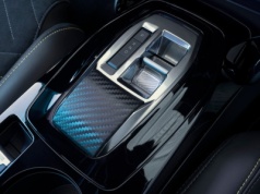 Zrozumieli, że Polak oczekuje taniego automatu, nie manuala. Ich bestsellerowy SUV z e-DCS6 i bagażnikiem 545 l potaniał o 32 tys. zł