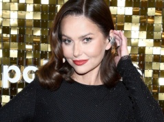 Paulina Sykut-Jeżyna w modnej spódnicy. Fason jest hitem