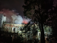 Płonie dawny hotel „Orbis" w Ciechocinku. Na miejscu 10 strażackich zastępów