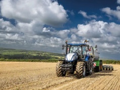 Rynek ciągników hamuje! Kto stracił, a kto wygrał 2025 rok?