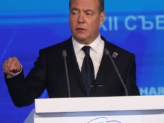 Były prezydent Rosji o "kradzieży rosyjskich aktywów" przez Unię. "Powód do wojny"