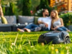 Technologia w ogrodzie. Nowy trend na roboty i inteligentne systemy