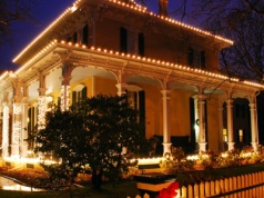 Gwiazda pokazała swoją wille w świątecznym wydaniu. Innym zaparło dech