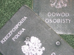 Te dokumenty mogą być warte majątek. Polacy powinni koniecznie przeszukać szuflady