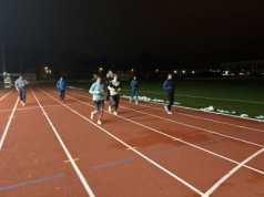 Zimę pełną biegania proponuje Fundacja Ostrowieckiego Sportu