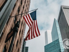 Wnioski o zasiłki dla bezrobotnych w USA spadły do najniższego poziomu od trzech lat