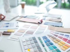 Cloud Dancer kolorem roku 2026 według Pantone. Symbol spokoju i harmonii