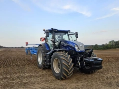 Top ciągniki listopada 2025. Którą markę wybierali rolnicy?