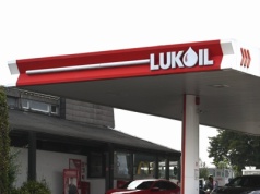 Łyk tlenu dla rosyjskiego giganta. USA czasowo łagodzą sankcje