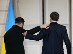 Wyciekła tajna rozmowa europejskich przywódców. Macron: Jest szansa, że USA zdradzą Ukrainę