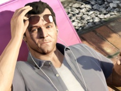 Po 12 latach ikona GTA 5 powraca z siwymi włosami na głowie, by dać graczom szansę na pełne przepychu, luksusowe życie
