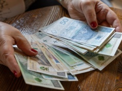 "Piętnastka" dla seniorów jeszcze w tym miesiącu. Emeryci muszą zrobić jedną rzecz