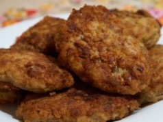 Podsmażam i dodaję do mielonych. Teściowa od razu podchwyciła ten patent