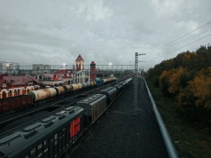 Rosyjska kolej szoruje po dnie. GIGANTYCZNE długi i kolejny miesiąc spadków