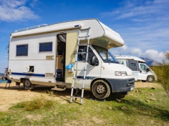 Mniej rzeczy, więcej życia. Minimalizm w praktyce