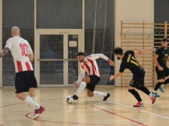 Miłe złego początki Beskidu Andrychów