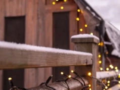 Klasyczne lampki na choinkę czy lampki z efektem flash? VIRALOWE lampki na święta Bożego Narodzenia