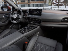 Duży japoński SUV tańszy o 60 tys. zł przyciąga rekordowe zainteresowanie dzięki napędowi 4×4 i ogromnej przestrzeni