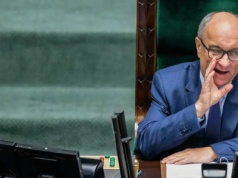 Marszałek podburza do protestu przeciw decyzjom prezydenta. Chce wyprowadzić ludzi na ulicę