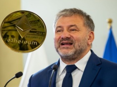 "Eferum" i "stabletkojny". Minister Żurek rusza do apteki