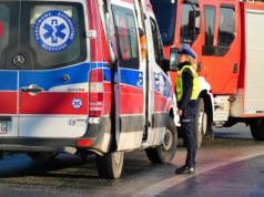 Karambol na A4. 43-latka przeżyła wypadek. Zmarła po wyjściu z samochodu