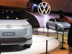 Chiny i USA w natarciu. VW odpowiada: "160 mld euro i 30 nowych modeli"