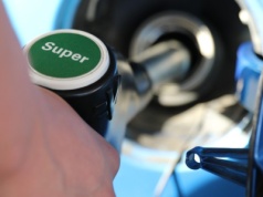 Nowoczesne zarządzanie flotą – dlaczego firmy coraz częściej szukają alternatywy dla tradycyjnych rozwiązań?