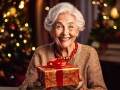 Seniorzy też czekają na Mikołaja. Oto nasze propozycje prezentów
