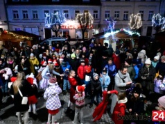 Zbliża się Jarmark Bożonarodzeniowy w Świebodzicach. Sprawdź program wydarzenia