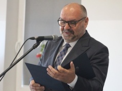 Gmina odmawia dowozu niepełnosprawnego Fabiana, ale daje wójtowi maksymalną pensję