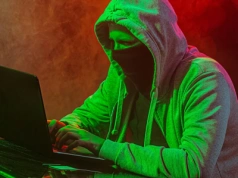 Uwaga na oszustów w okresie świątecznych zakupów – apel policji