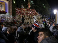 Uroczystości Matki Bożej z Guadalupe w Des Plaines w cieniu nalotów imigracyjnych