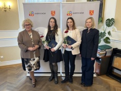 Dwie nauczycielki z gminy Andrychów z awansem na stopień nauczyciela mianowanego