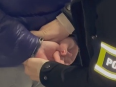 "Wypoczynek" turystka zakończyła w kajdankach. Tak chciała oszukać właściciela noclegu