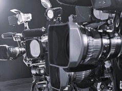 Projekt ustawy medialnej w cieniu polityki