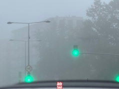 Zimą kierowcy zapominają, że funkcja świateł nie do końca działa. Przez to rodzą się problemy