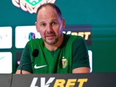 Simundza po tym pytaniu milczał dziesięć sekund. Śląsk ma problem do rozwiązania