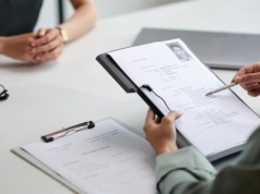 Motoryzacja, finanse i logistyka na czele. Te sektory będą zatrudniać najmocniej