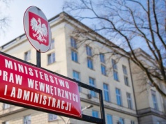 Służby czekają na wypłaty „mieszkaniówki”. Wnioski złożyli niemal wszyscy funkcjonariusze