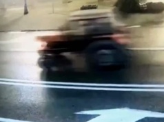 Tajemniczy ciągnik sunie nocą po mieście. To, co policja odkryła, zaskoczyło wszystkich