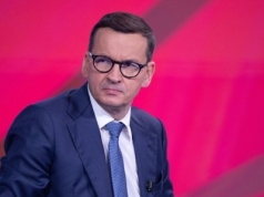 Wymiana ciosów w PiS nie ustaje. Ważny polityk 