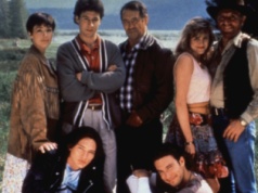 "Przystanek Alaska" był fenomenem lat 90. Co dzisiaj słychać u aktorów, którzy wtedy tak nas oczarowali?