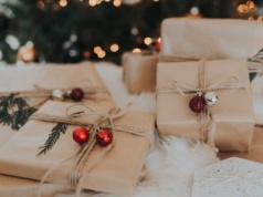 Najpopularniejsze prezenty świąteczne 2025. Lista pomoże niezdecydowanym