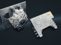 Yasa chwali się silnikiem tarczowym do montażu w feldze. 750 kW na koło (!), możliwa redukcja hamulców i wagi, nawet -200 kg